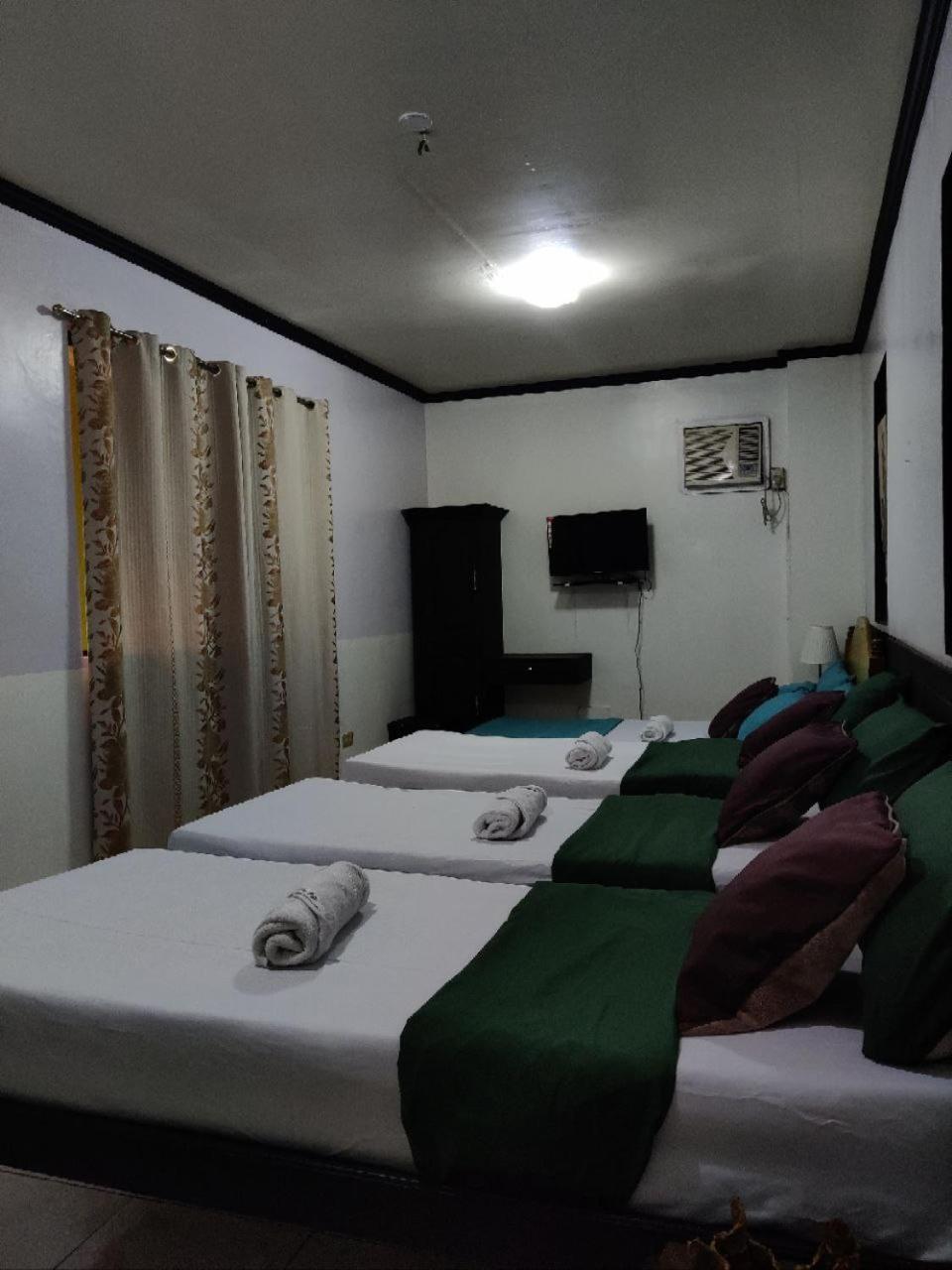 Center Parkway Pension House Kalibo Εξωτερικό φωτογραφία