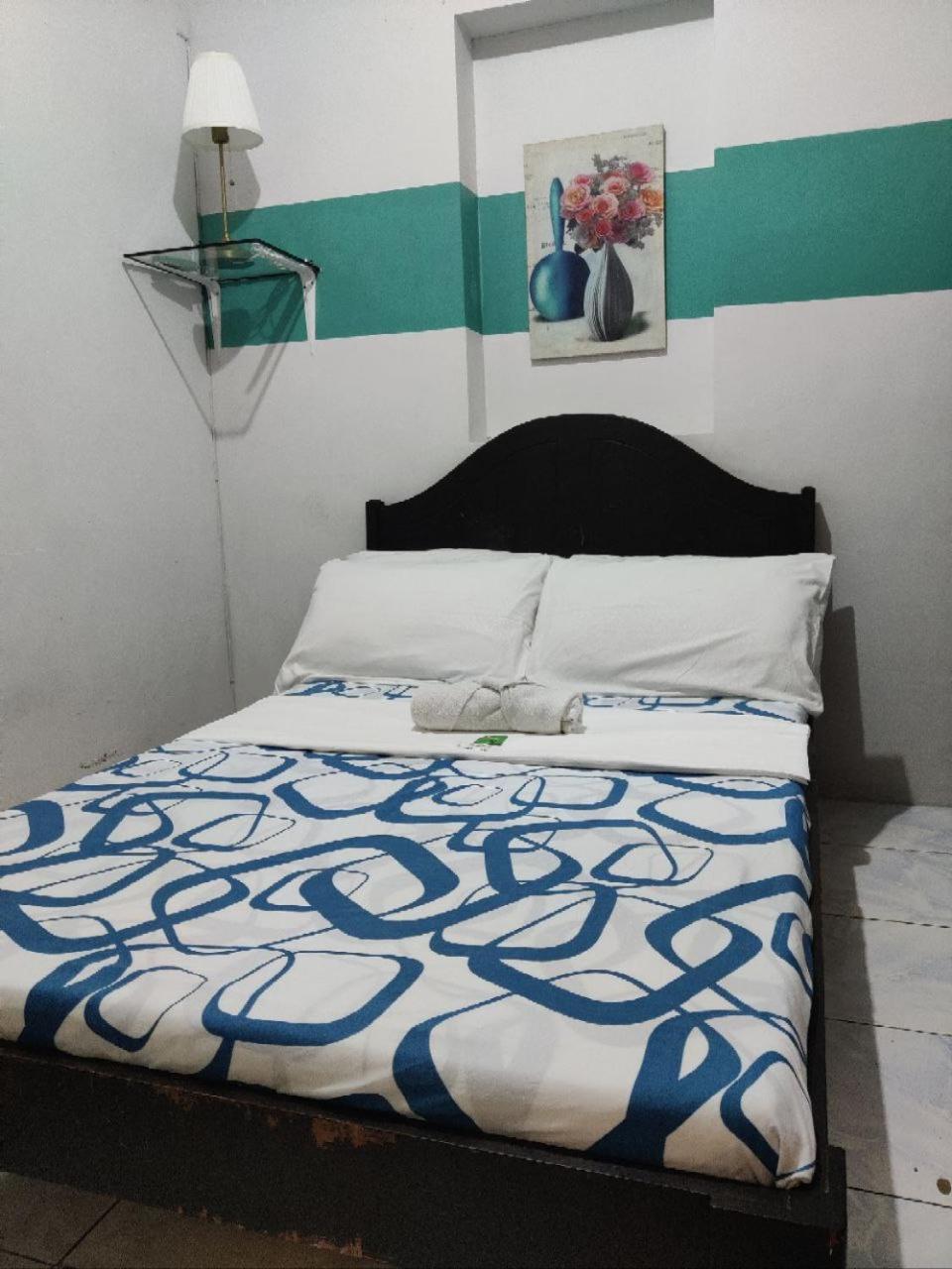 Center Parkway Pension House Kalibo Εξωτερικό φωτογραφία